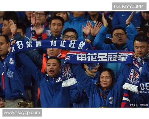 富力与申花激战正酣比分悬念引发球迷热议与期待